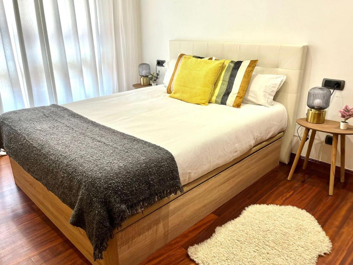 Apartamento Olivico Con Parking Vigo Kültér fotó